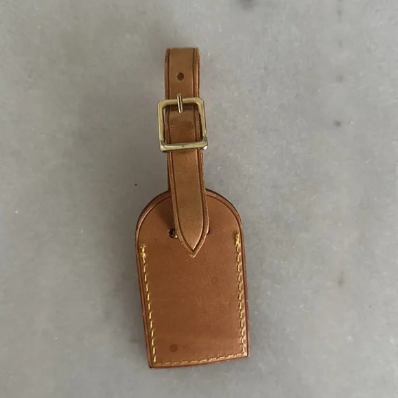 Louis Vuitton Luggage Tag - Picture 5 of 5